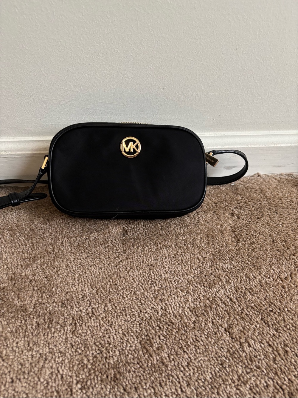 Michael Kors Crossbody Bag